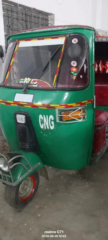 Bajaj 4Stroke 3/W CNG Autorickshaw